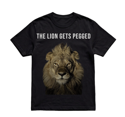 LION PEGGED TSHIRT